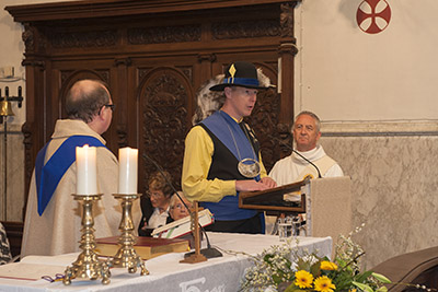 Jubilea Henny Kraayvanger (50 jaar lid) en Wim Peters (40 jaar lid)